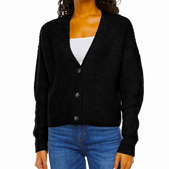 a.n.a | Sweaters | Ana Black V Neck 
